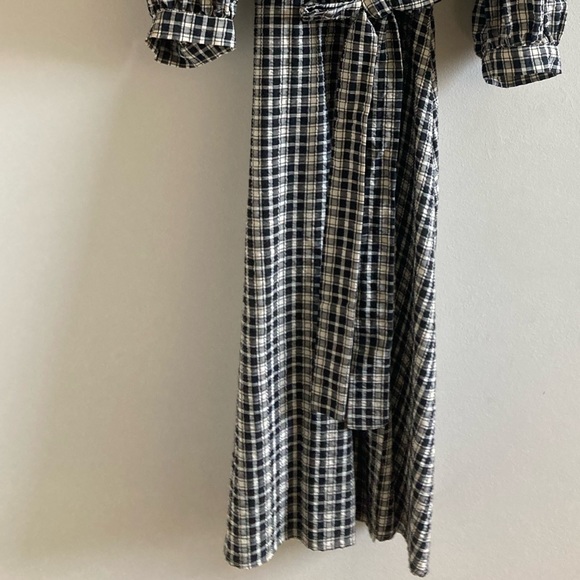 Plaid Picnic Dress - flouncy balloon half sleeve - Picture 3 of 6